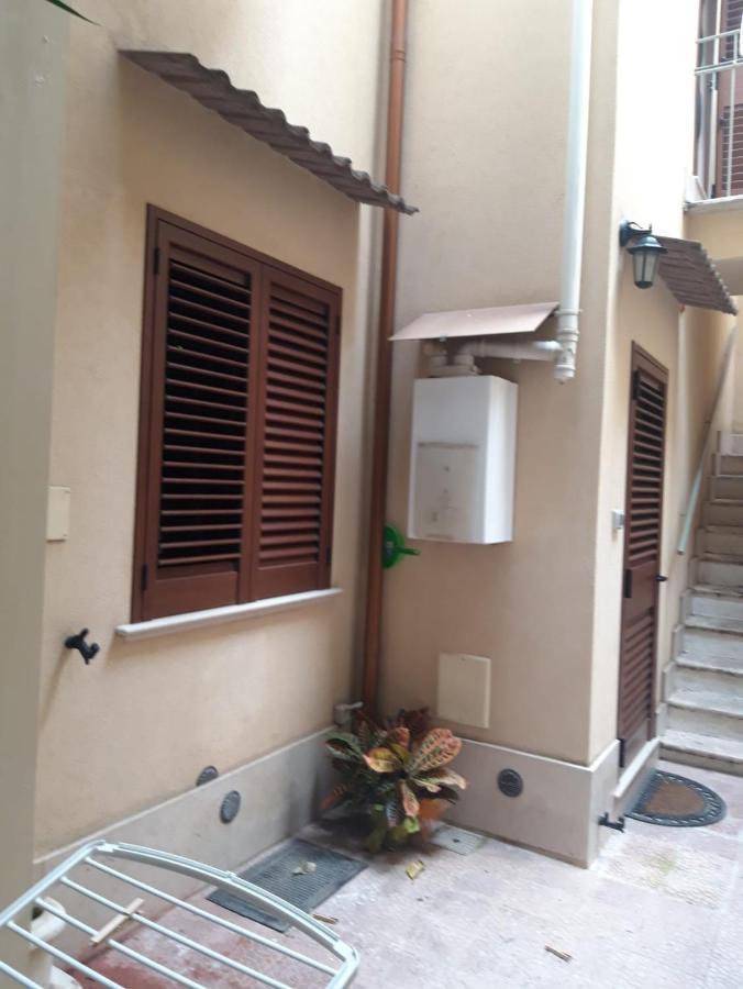 Casa Ale Bed and Breakfast Brindisi Buitenkant foto