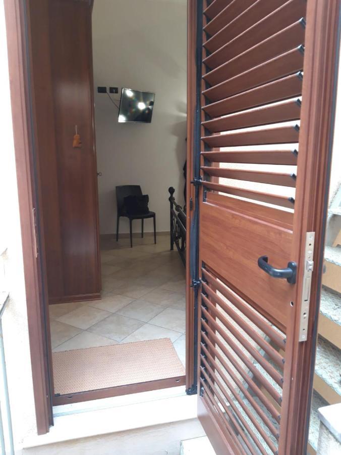 Casa Ale Bed and Breakfast Brindisi Buitenkant foto